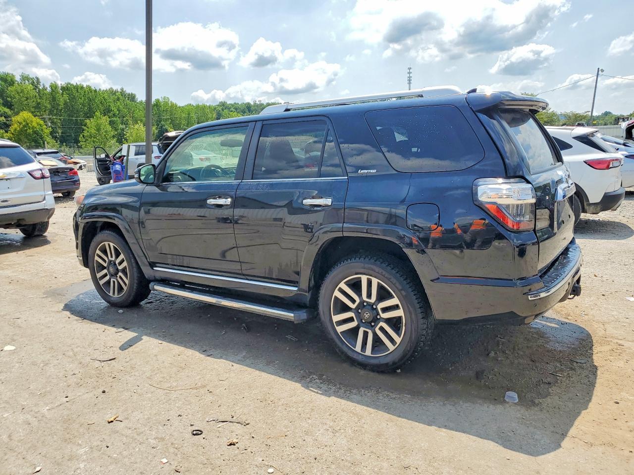 2014 Toyota 4Runner Limited - zdjęcie 2