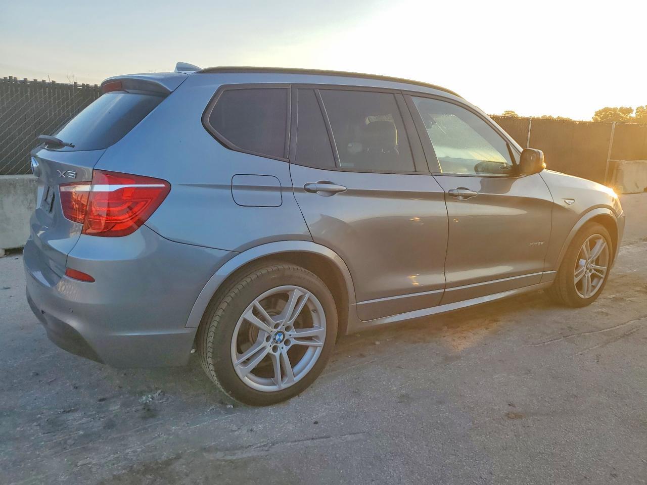 2014 BMW X3 xDrive28I - zdjęcie 3