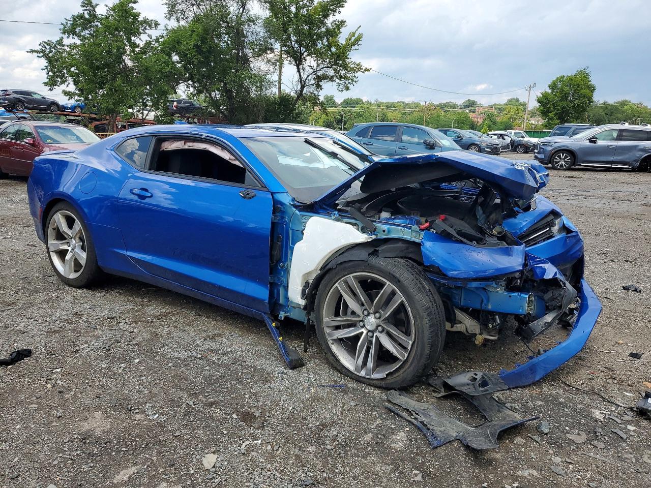 2017 Chevrolet Camaro Ls - zdjęcie 4