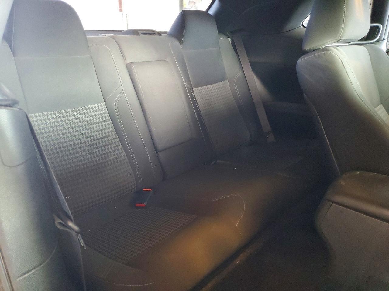 2019 Dodge Challenger Sxt - zdjęcie 10