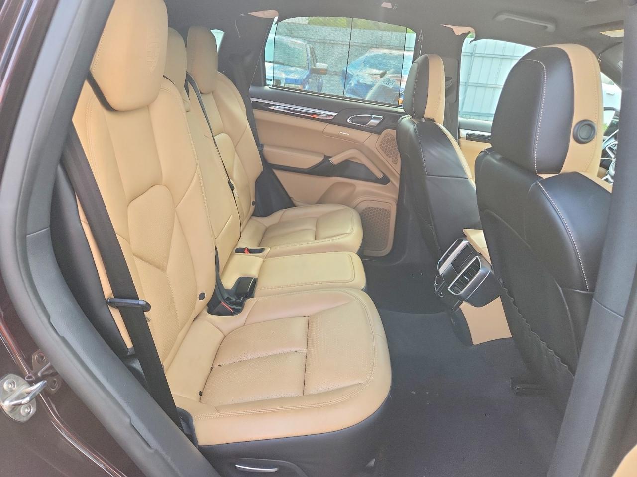 2018 Porsche Cayenne Cayenne - zdjęcie 11