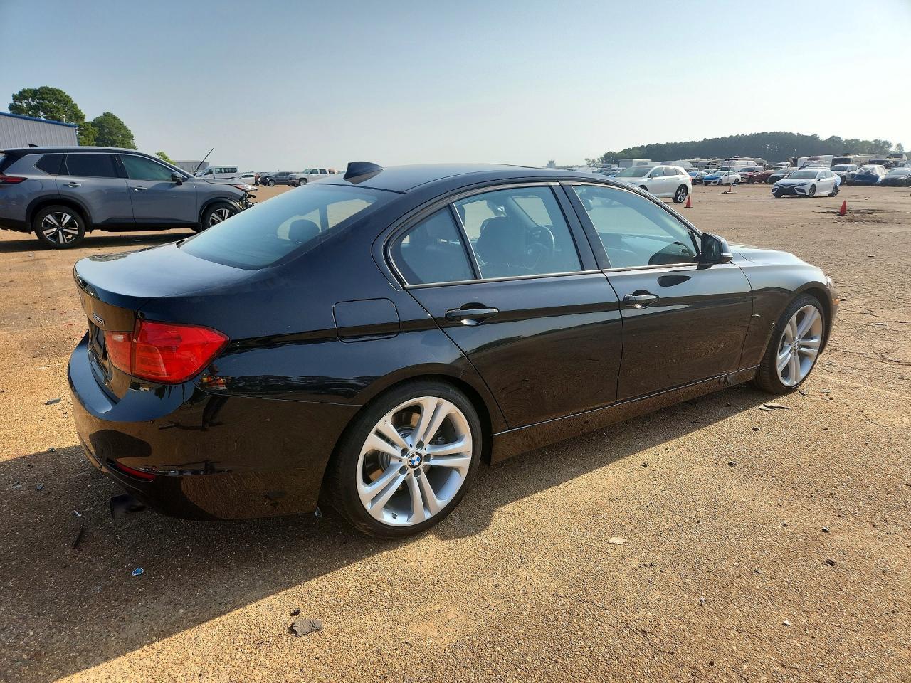 2013 BMW 335 I - zdjęcie 3