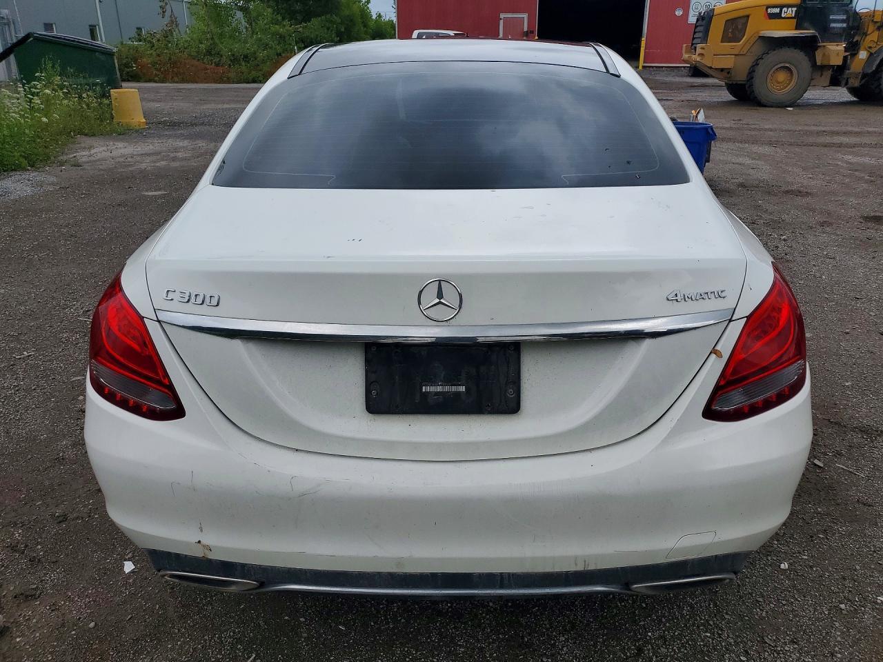 2017 Mercedes-Benz C 300 4Matic - zdjęcie 6