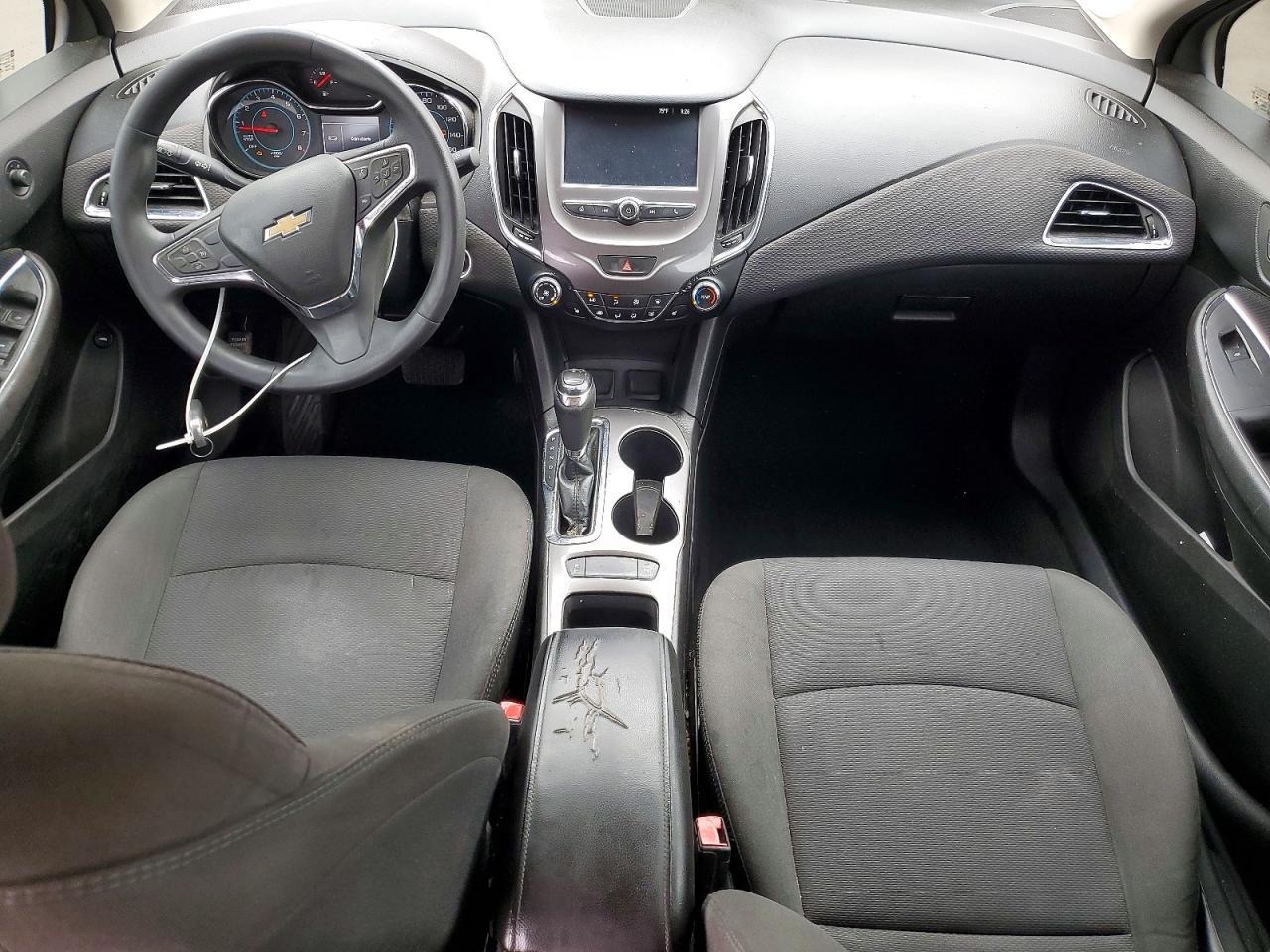 2017 Chevrolet Cruze Lt - zdjęcie 8