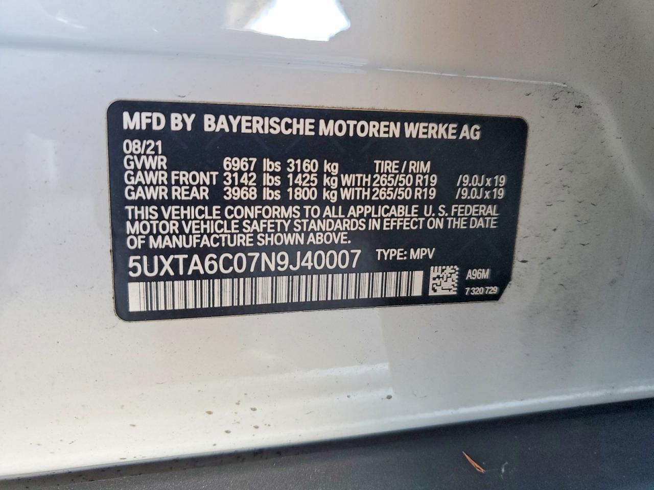 2022 BMW X5 xDrive45E - zdjęcie 13