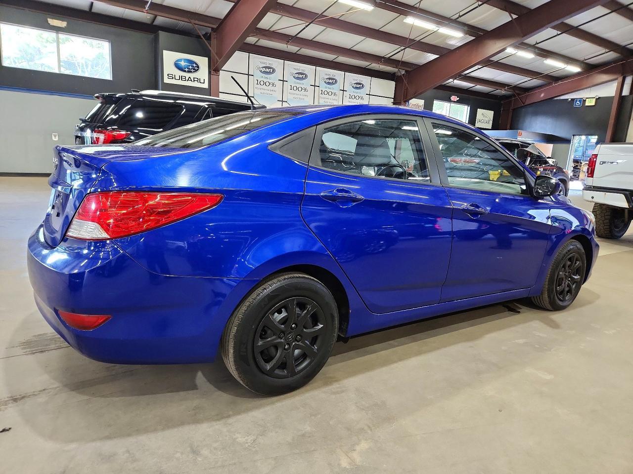 2014 Hyundai Accent Gls - zdjęcie 3