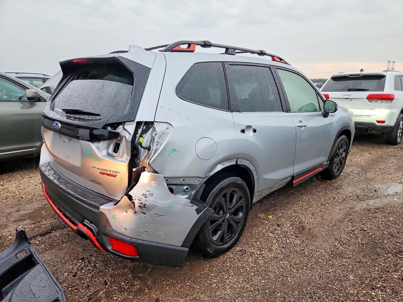2019 Subaru Forester Sport - zdjęcie 3