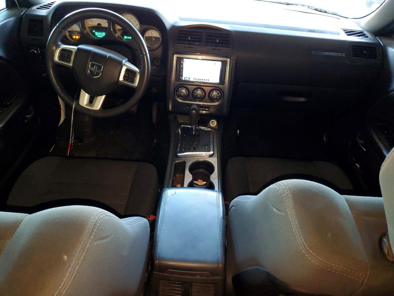 2014 Dodge Challenger Sxt - zdjęcie 8
