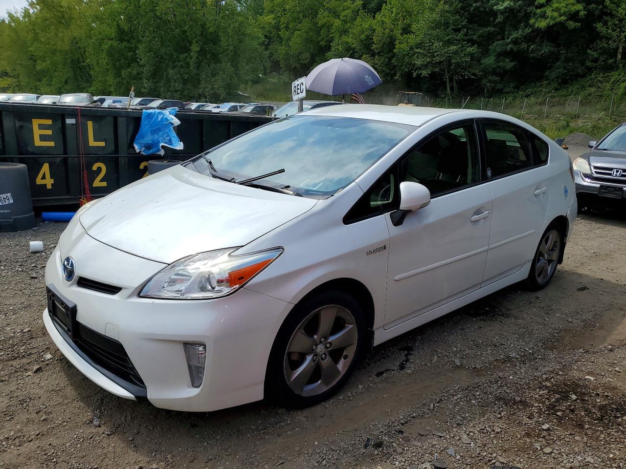 2015 Toyota Prius Persona Series - zdjęcie główne