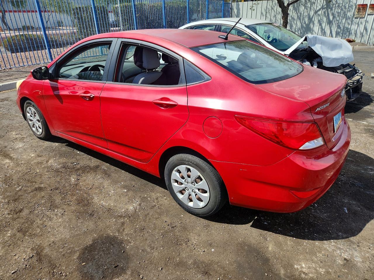 2015 Hyundai Accent Gls - zdjęcie 2