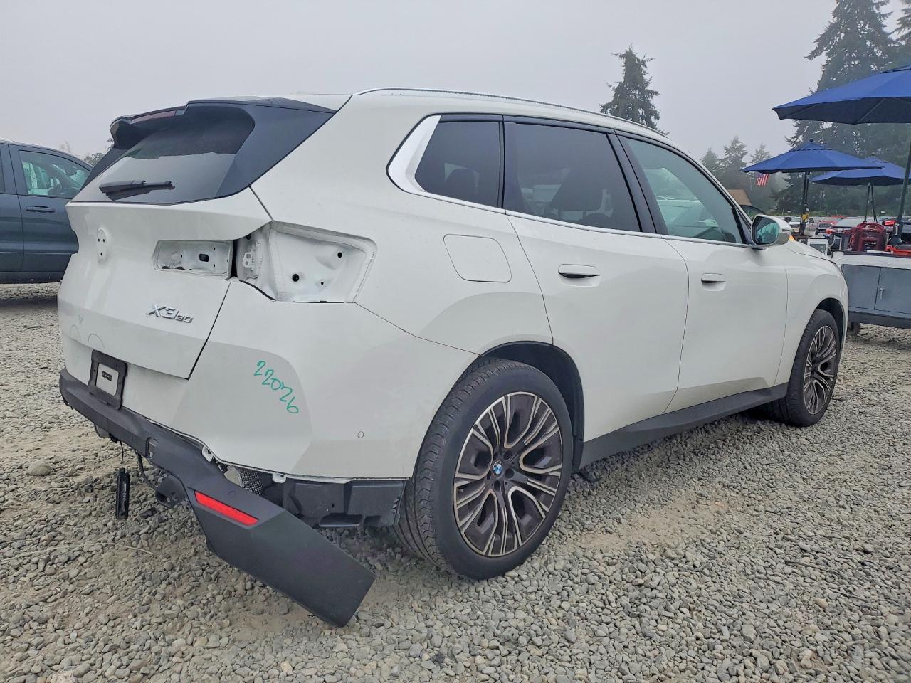 2025 BMW X3 30 xDrive - zdjęcie 3