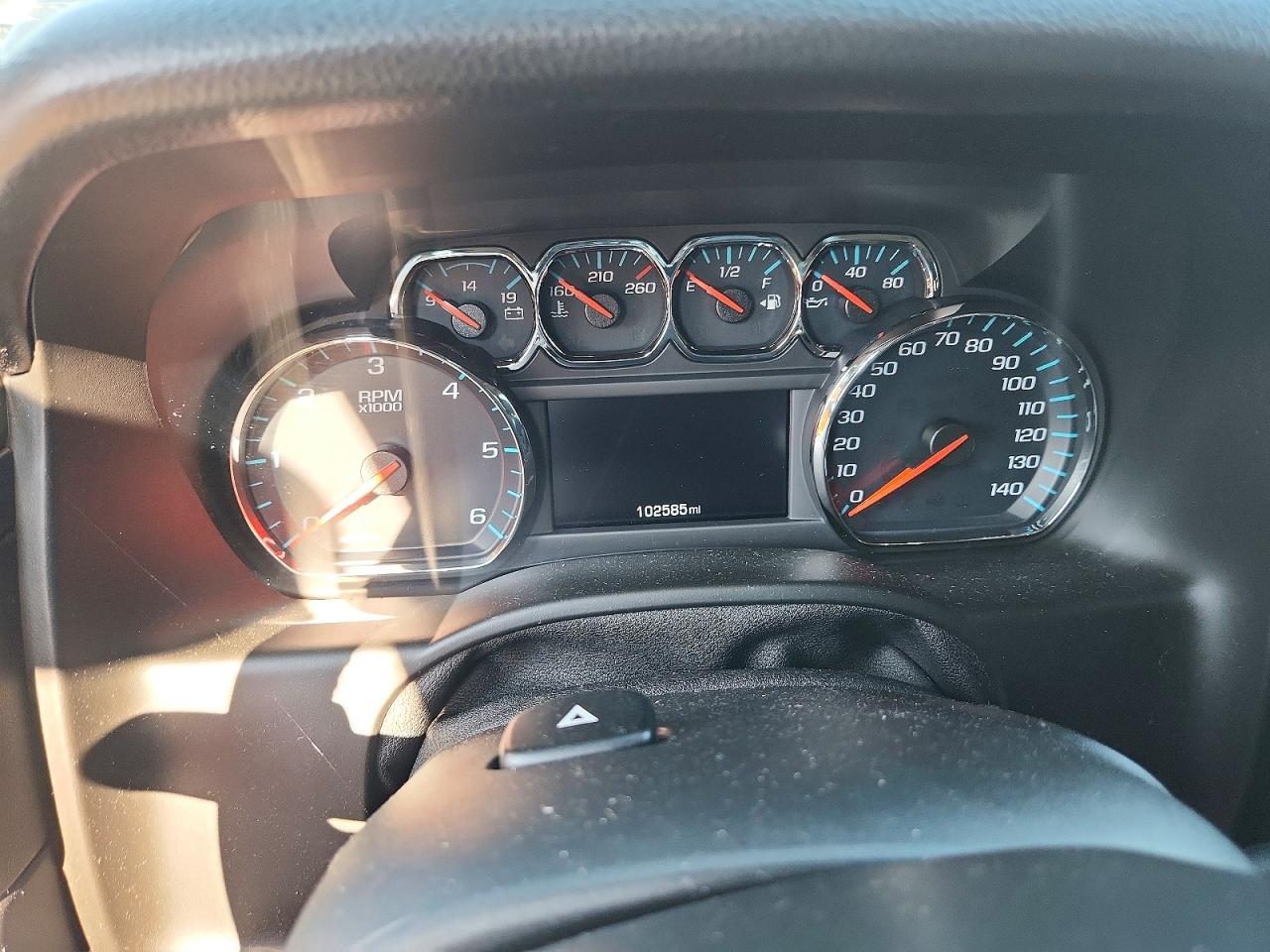 2019 Chevrolet Suburban K1500 Premier - zdjęcie 9