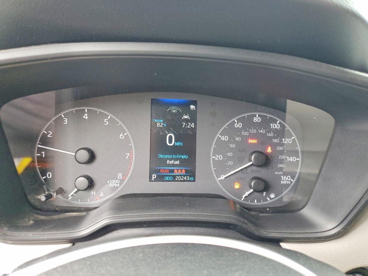2024 Toyota Corolla Cross Le - zdjęcie 9