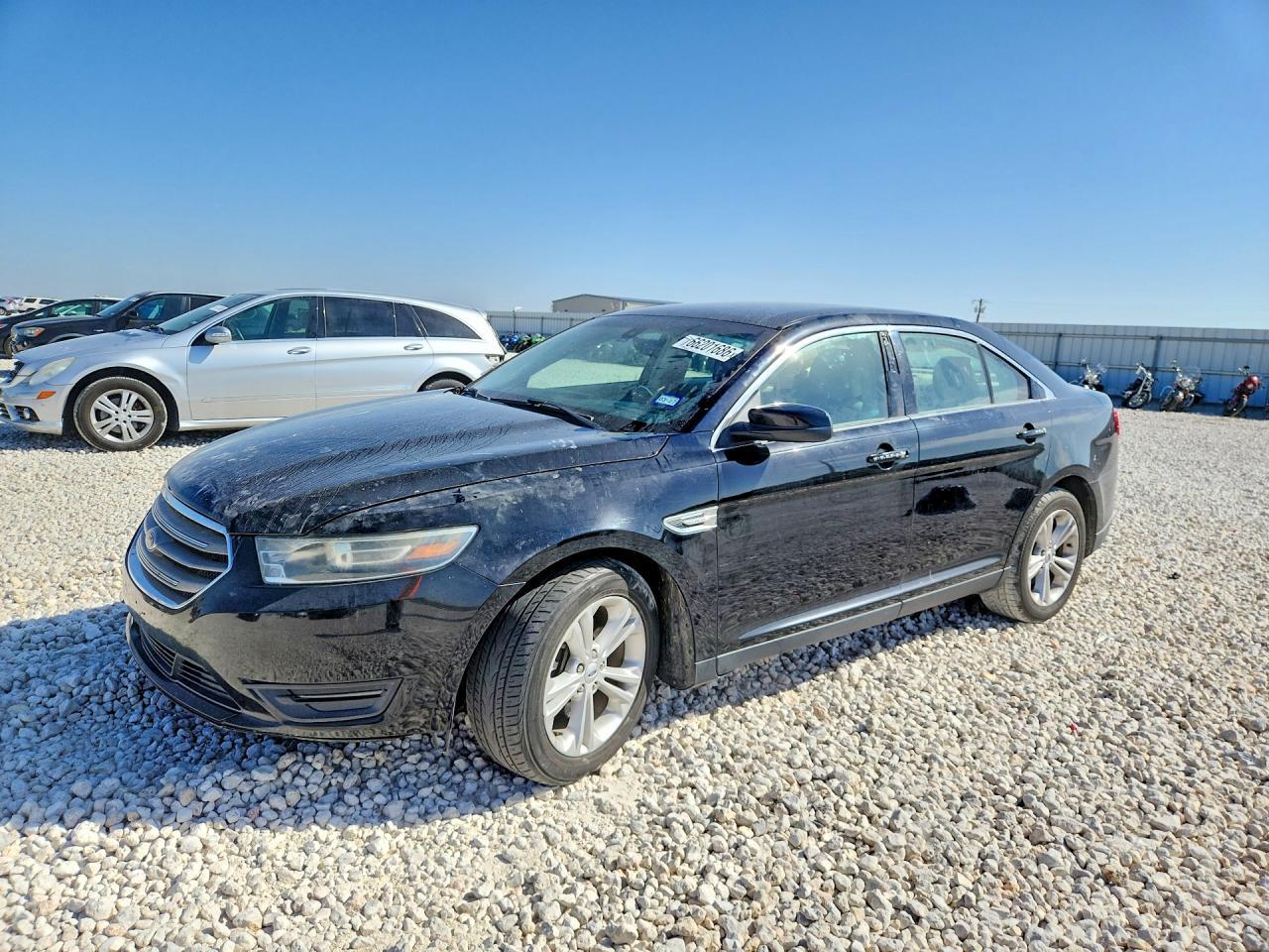 2017 Ford Taurus Sel - zdjęcie główne