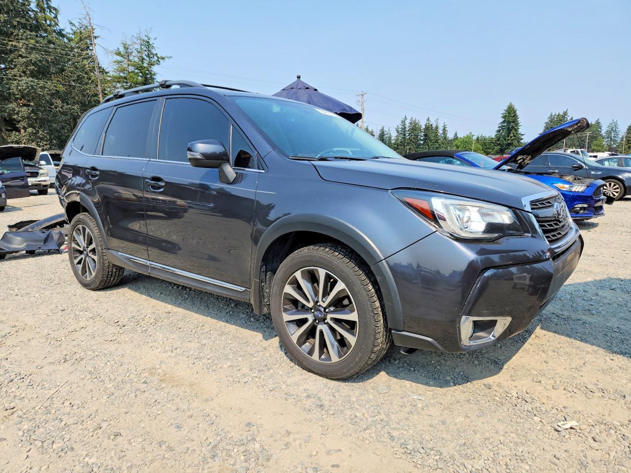 2017 Subaru Forester 2.0Xt Touring - zdjęcie 4