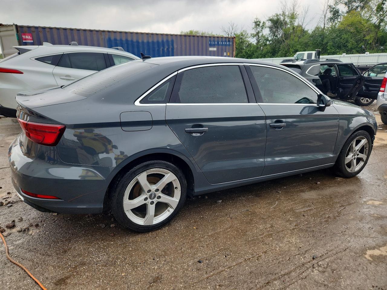 2019 Audi A3 Premium - zdjęcie 3