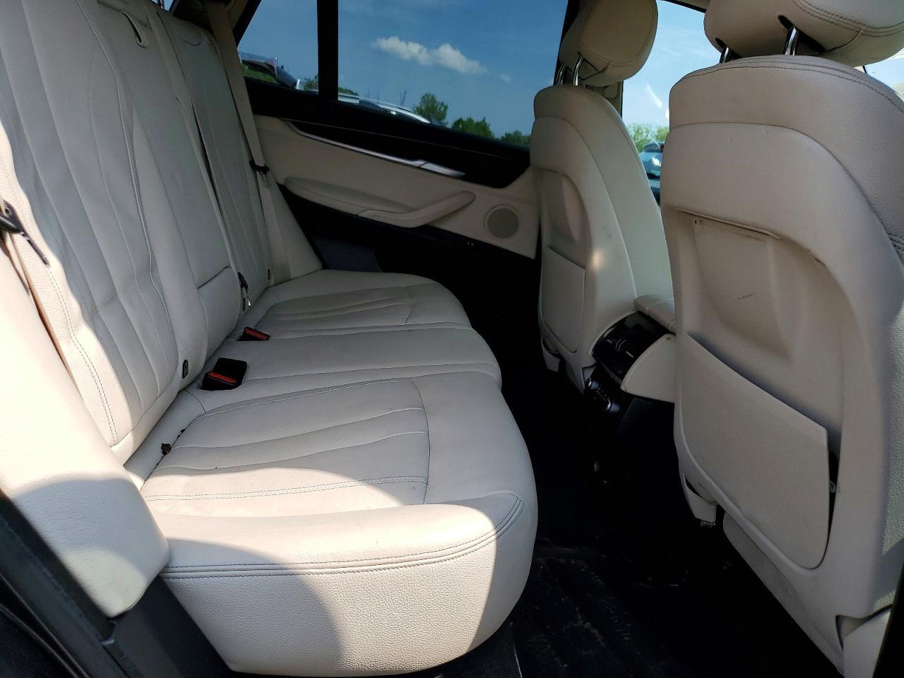 2015 BMW X5 xDrive35I - zdjęcie 11