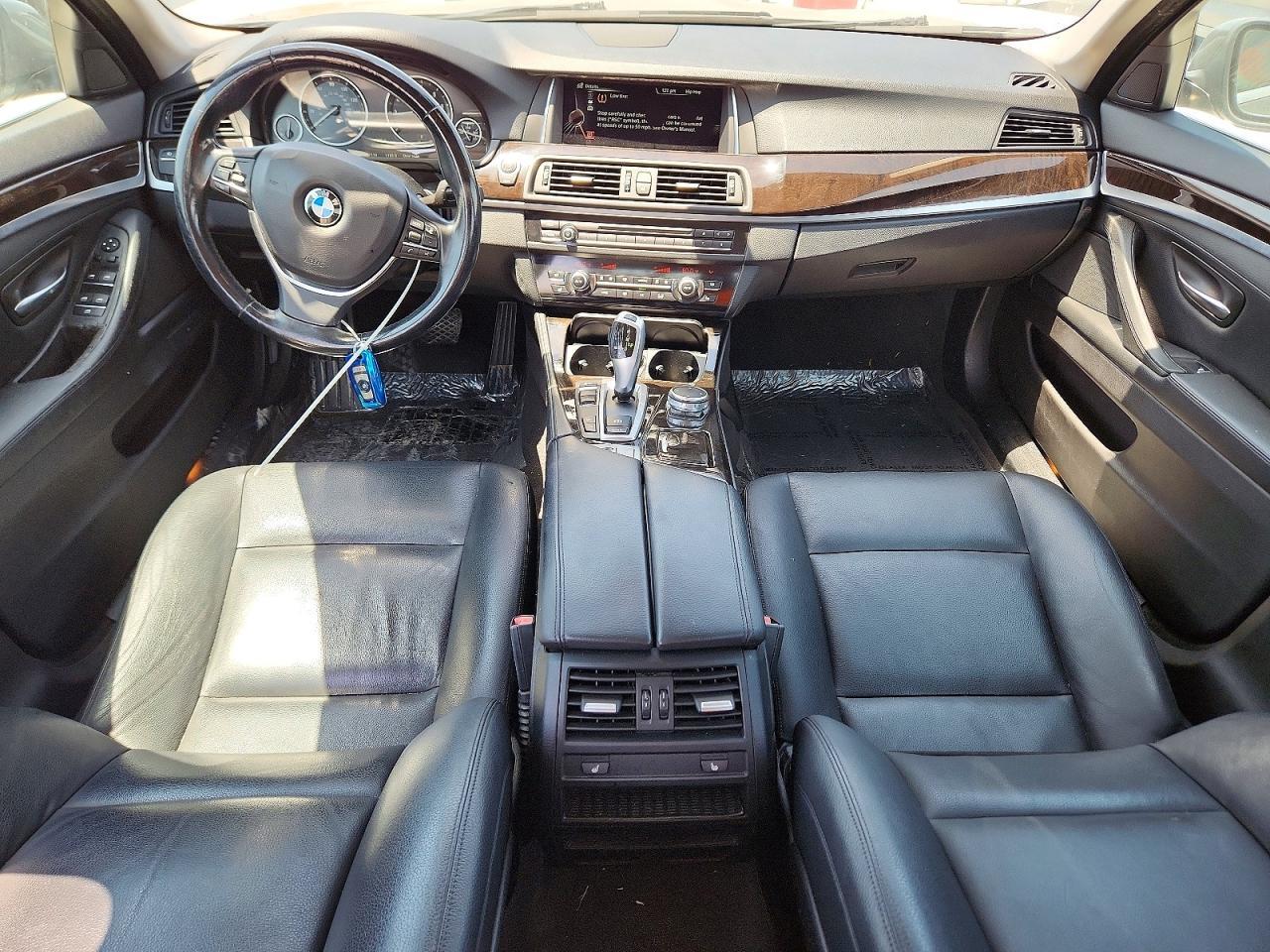 2015 BMW Seria 5 528i - zdjęcie 8