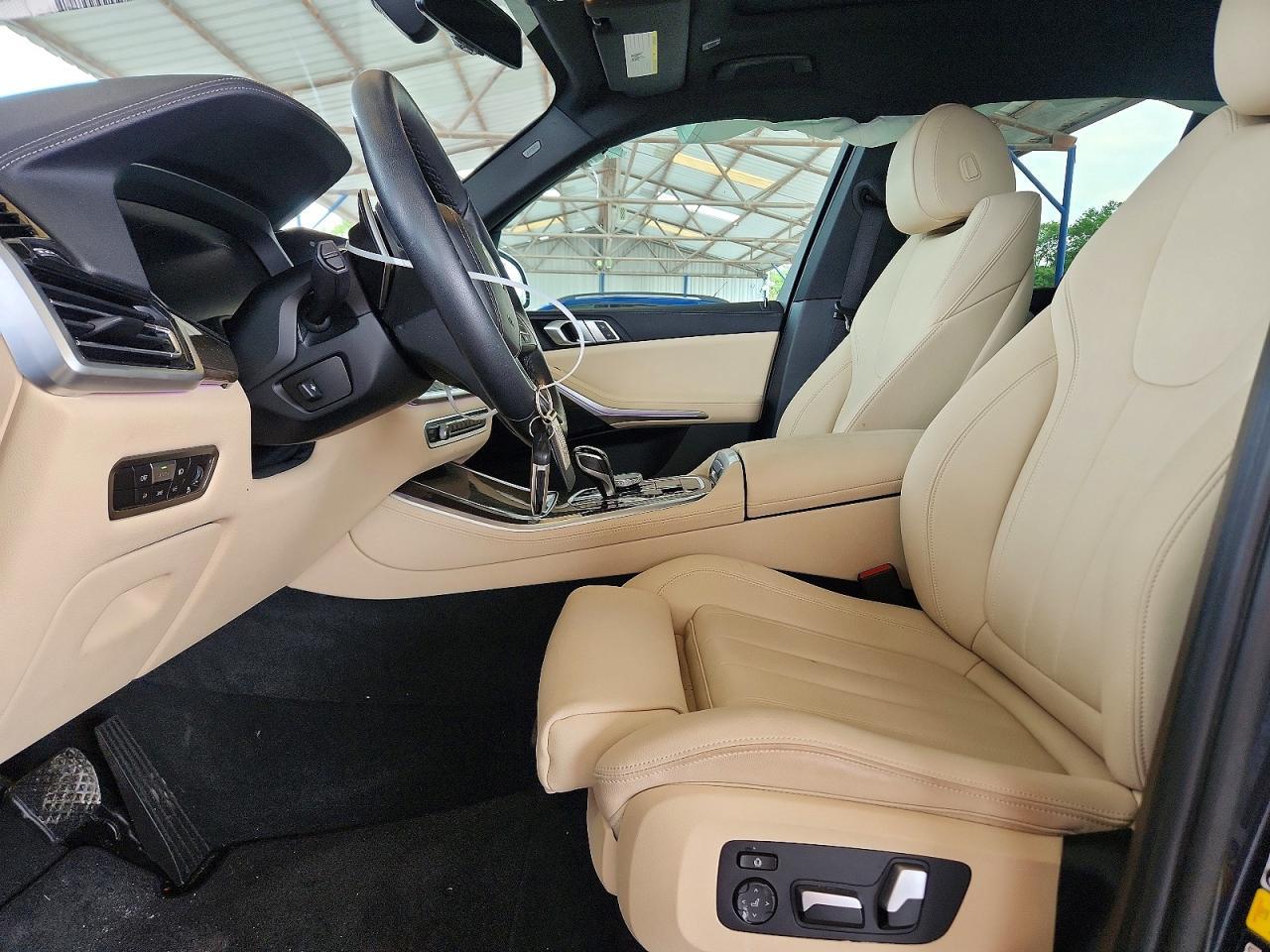 2022 BMW X5 - zdjęcie 7