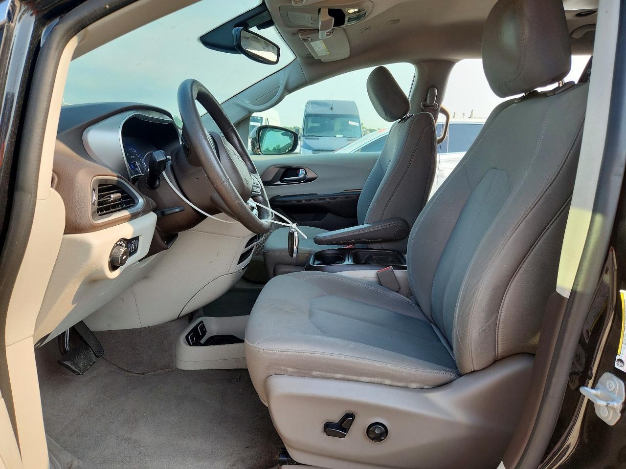 2019 Chrysler Pacifica Touring Plus - zdjęcie 7