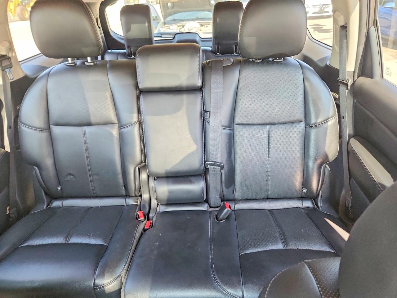 2017 Nissan Pathfinder S - zdjęcie 10