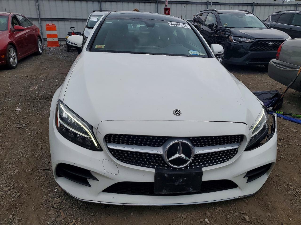 2019 Mercedes-Benz C 300 4Matic - zdjęcie 5