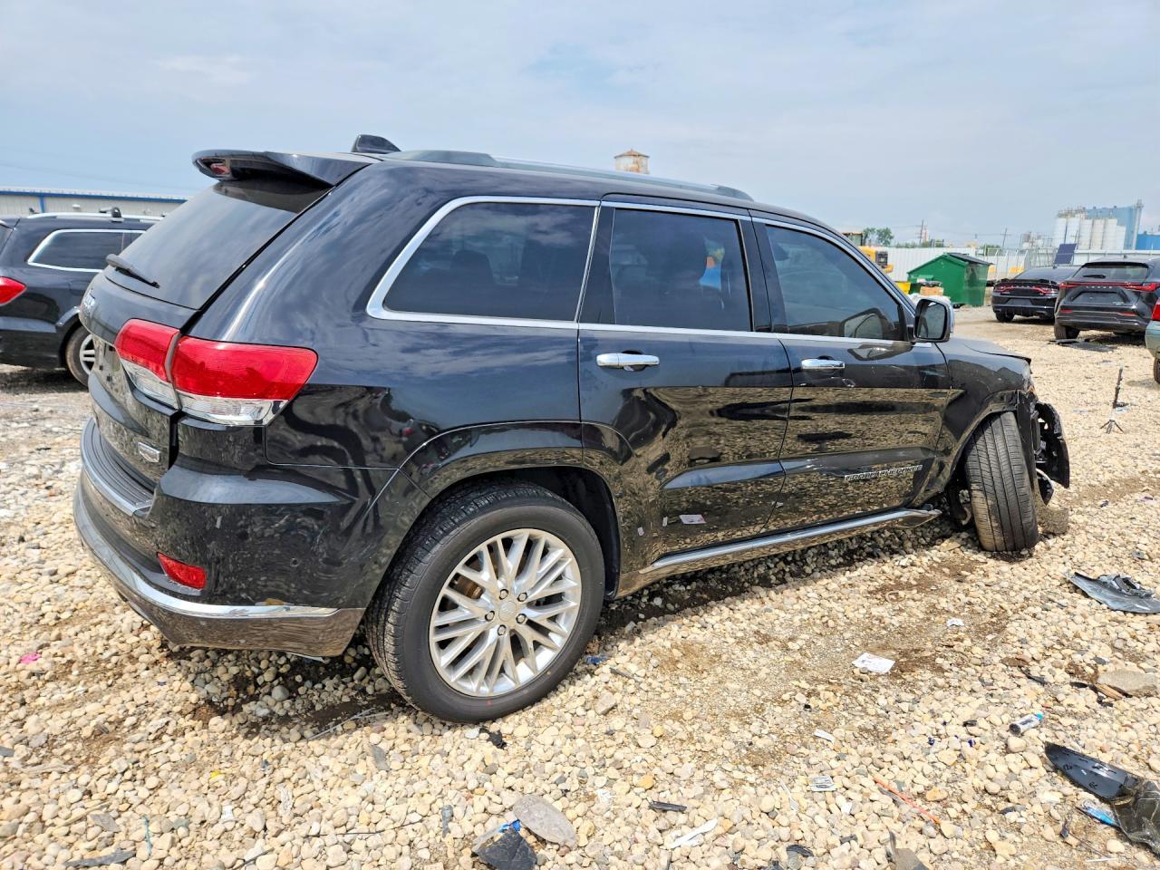 2018 Jeep Grand Cherokee Summit - zdjęcie 3