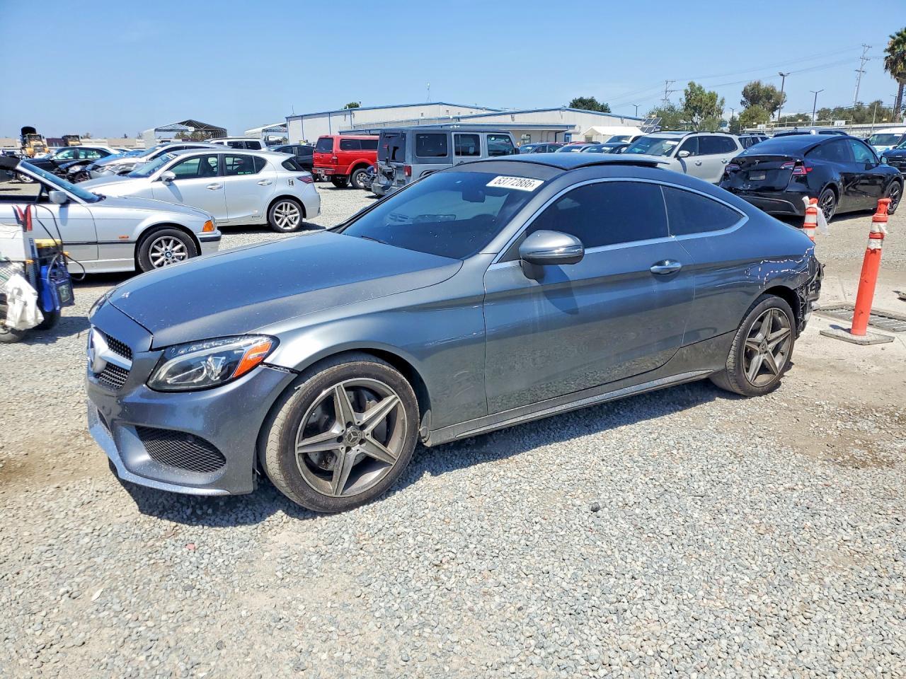 2017 Mercedes-Benz C 300 4Matic - zdjęcie główne
