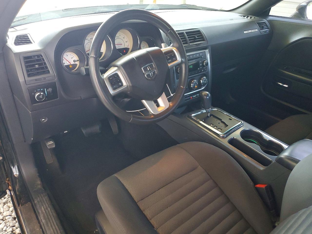 2013 Dodge Challenger Sxt - zdjęcie 8
