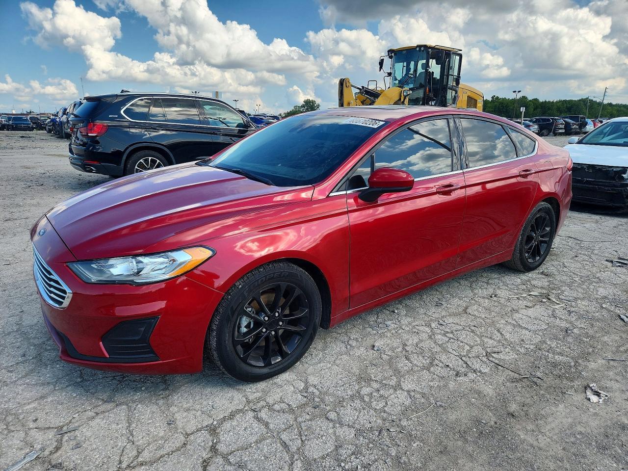2020 Ford Fusion Se - zdjęcie główne
