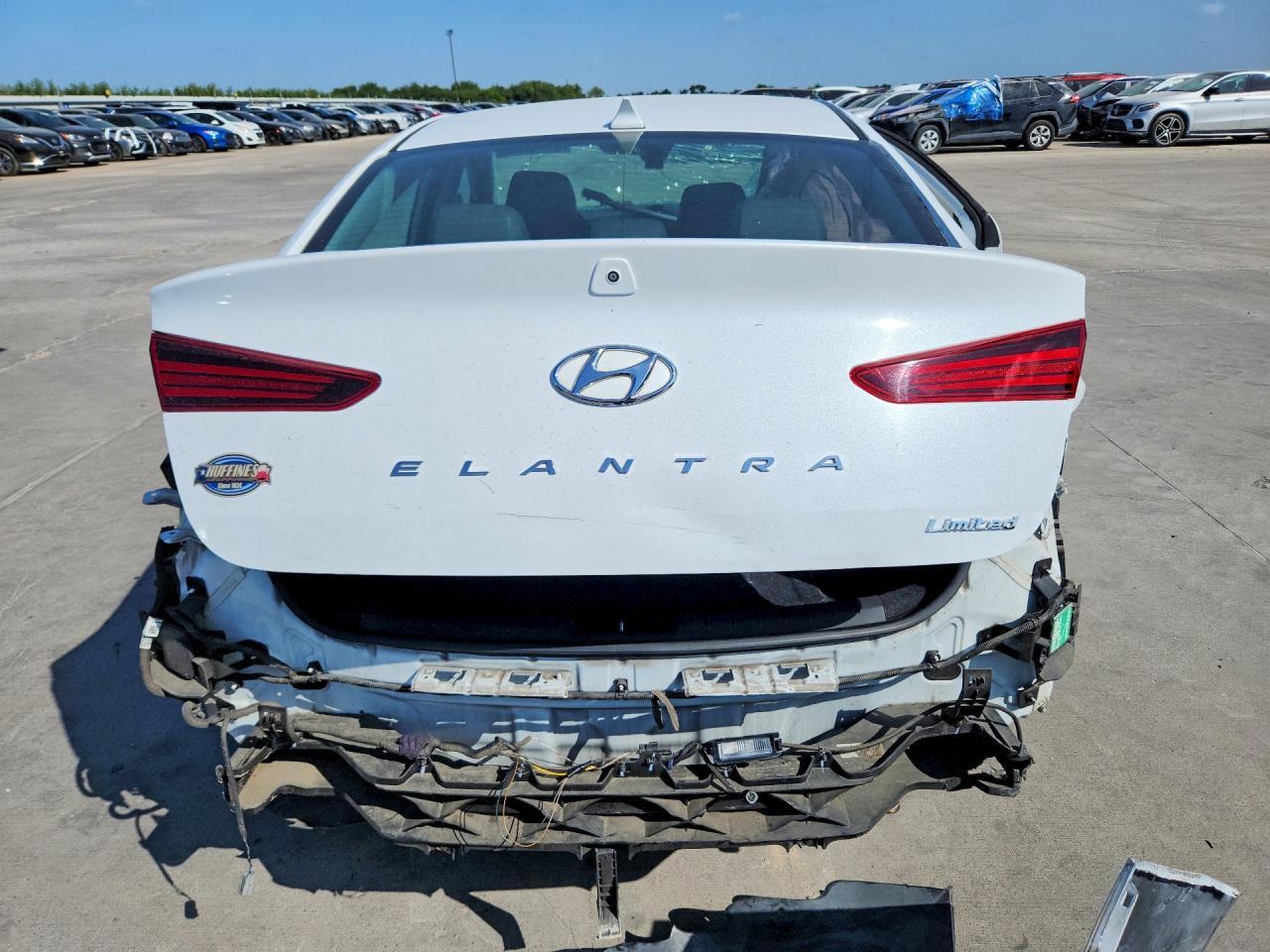 2019 Hyundai Elantra Limited - zdjęcie 6