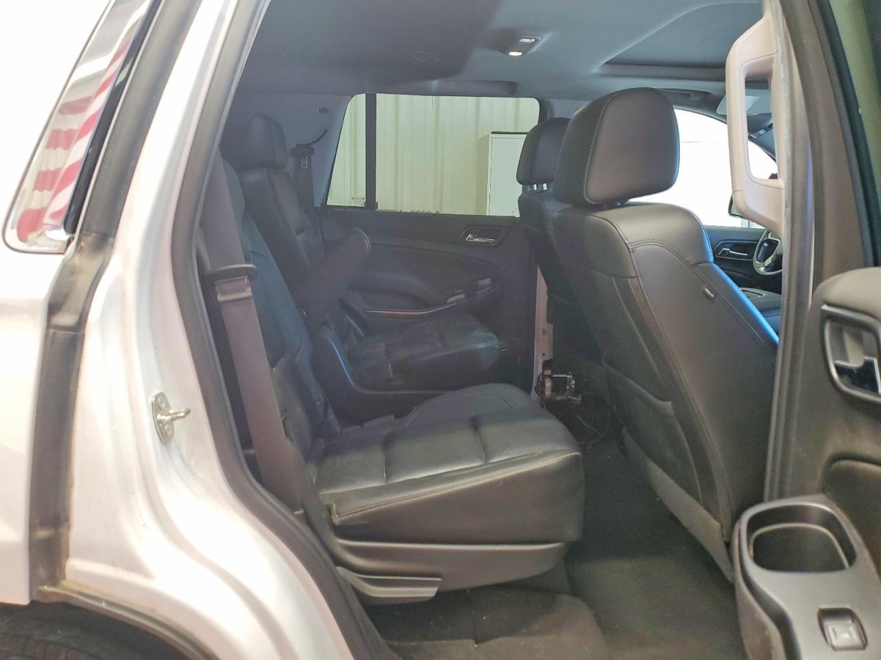 2019 Chevrolet Tahoe K1500 Lt - zdjęcie 11
