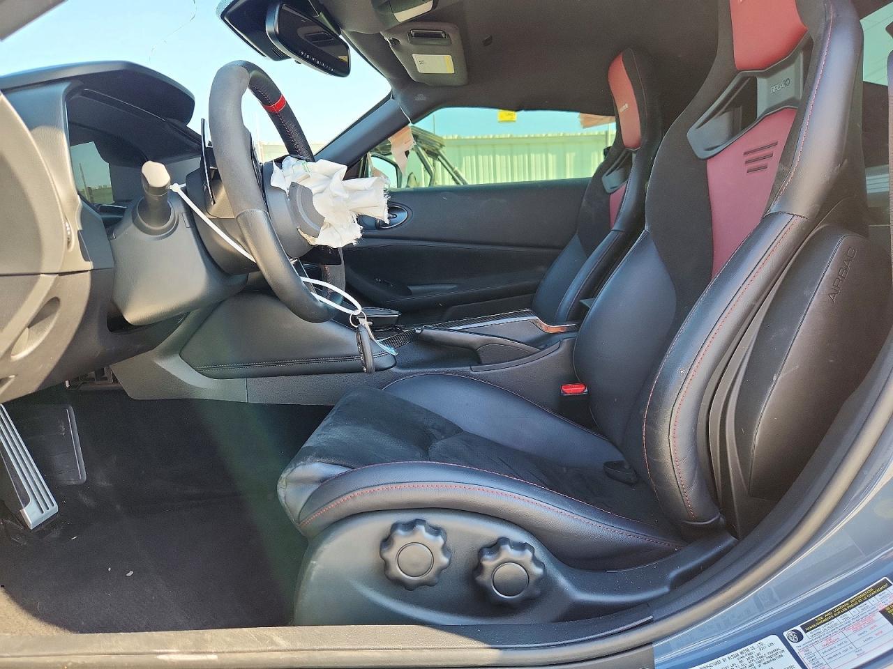 2024 Nissan Z Nismo - zdjęcie 7