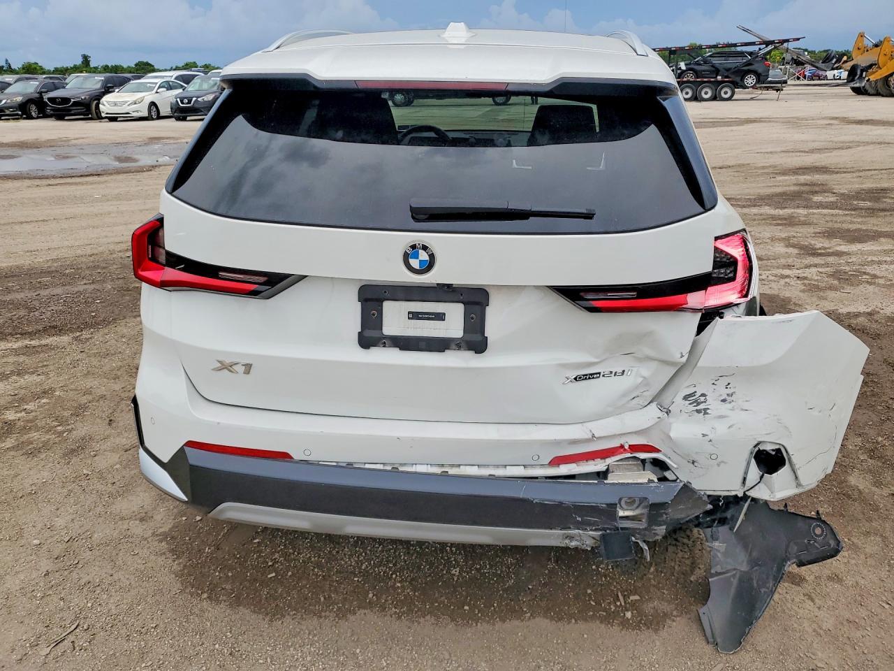 2026 BMW X1 xDrive28I - zdjęcie 6