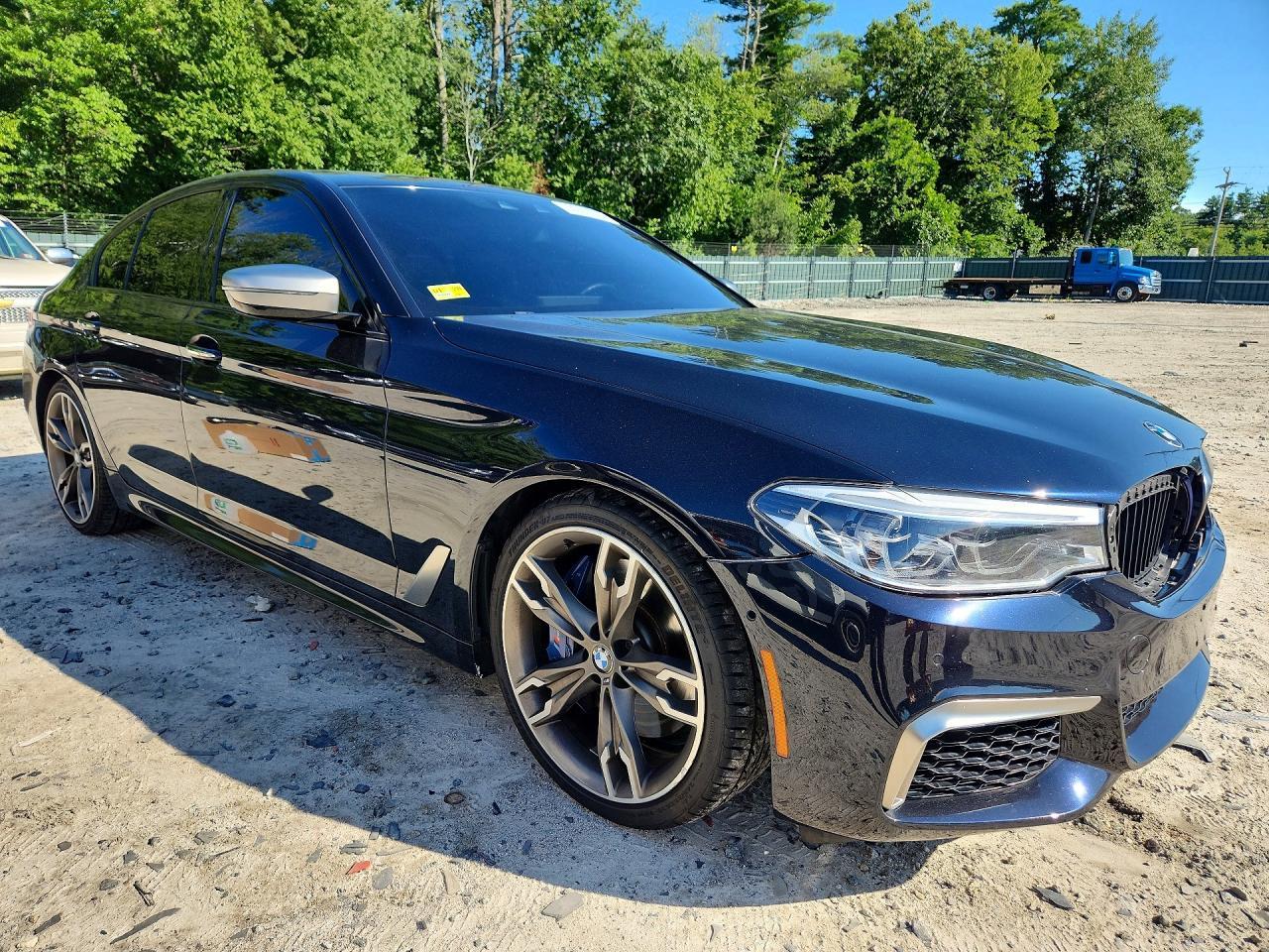 2018 BMW Seria 5 M550i - zdjęcie 4