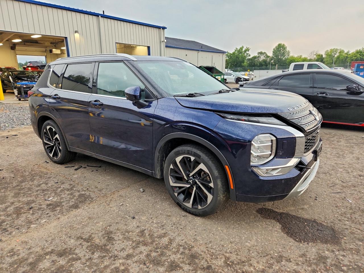 2022 Mitsubishi Outlander Sel - zdjęcie 4