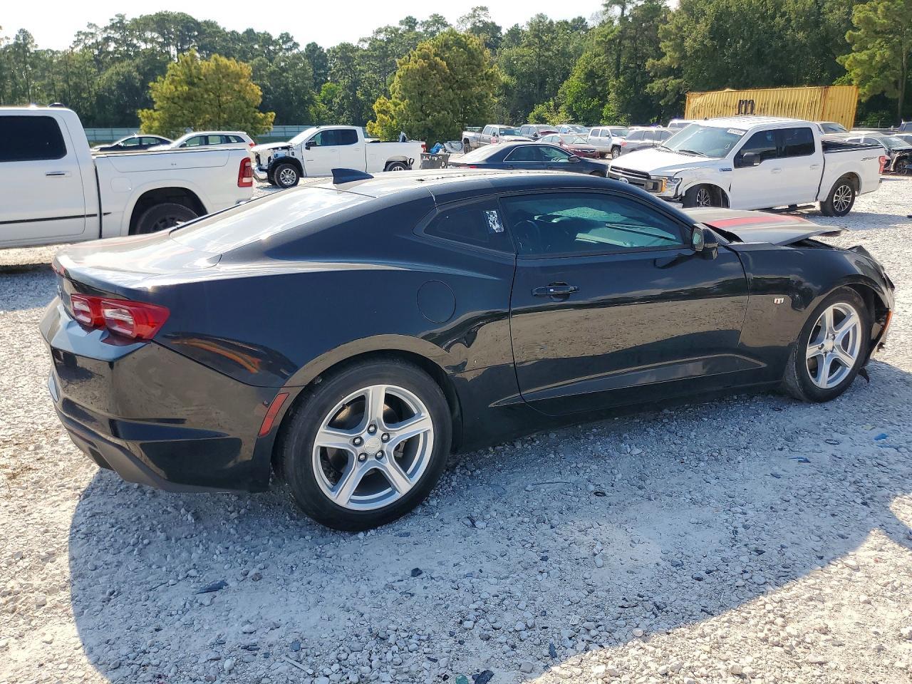 2024 Chevrolet Camaro Ls - zdjęcie 3