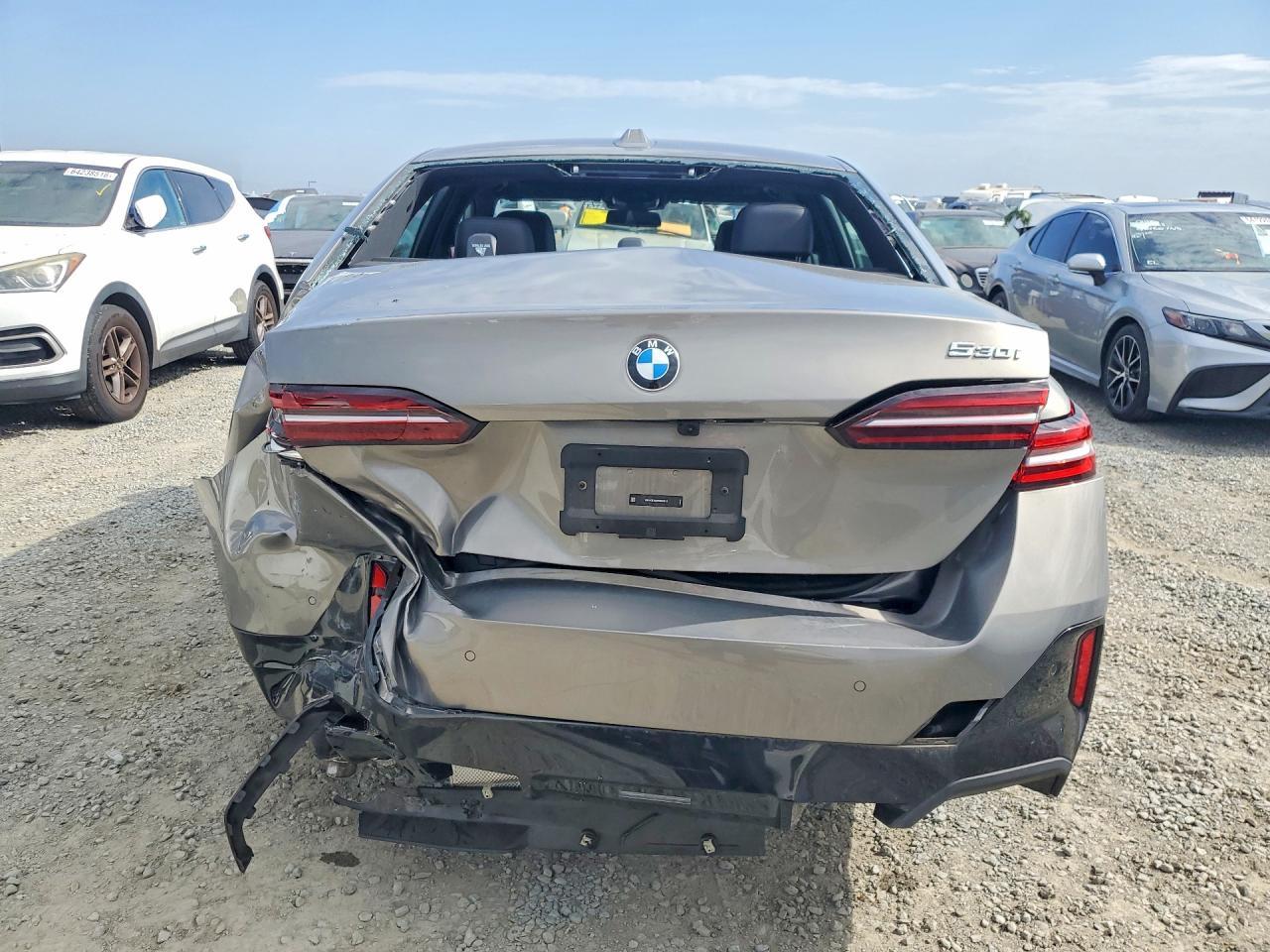 2024 BMW 530 I - zdjęcie 6