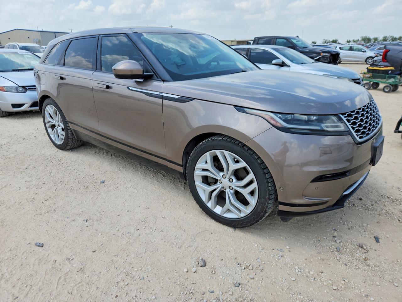 2018 Land Rover Range Rover Velar Se - zdjęcie 4
