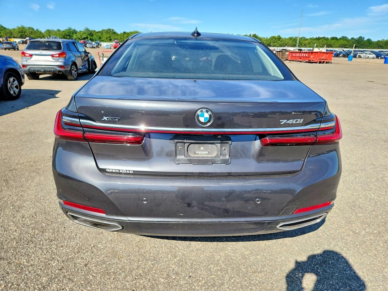 2021 BMW Seria 7 740i - zdjęcie 6