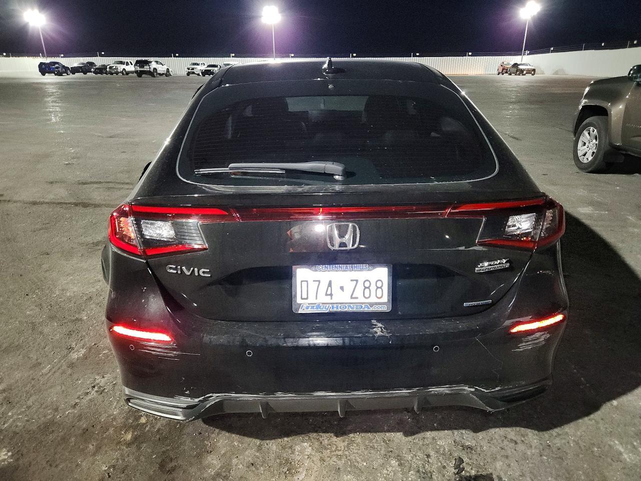 2025 Honda Civic Sport Touring - zdjęcie 6