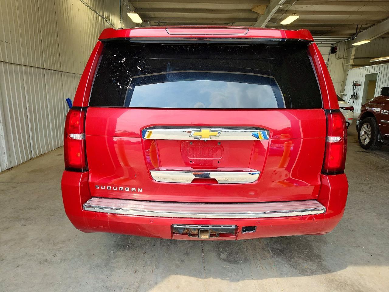 2015 Chevrolet Suburban K1500 Ltz - zdjęcie 6