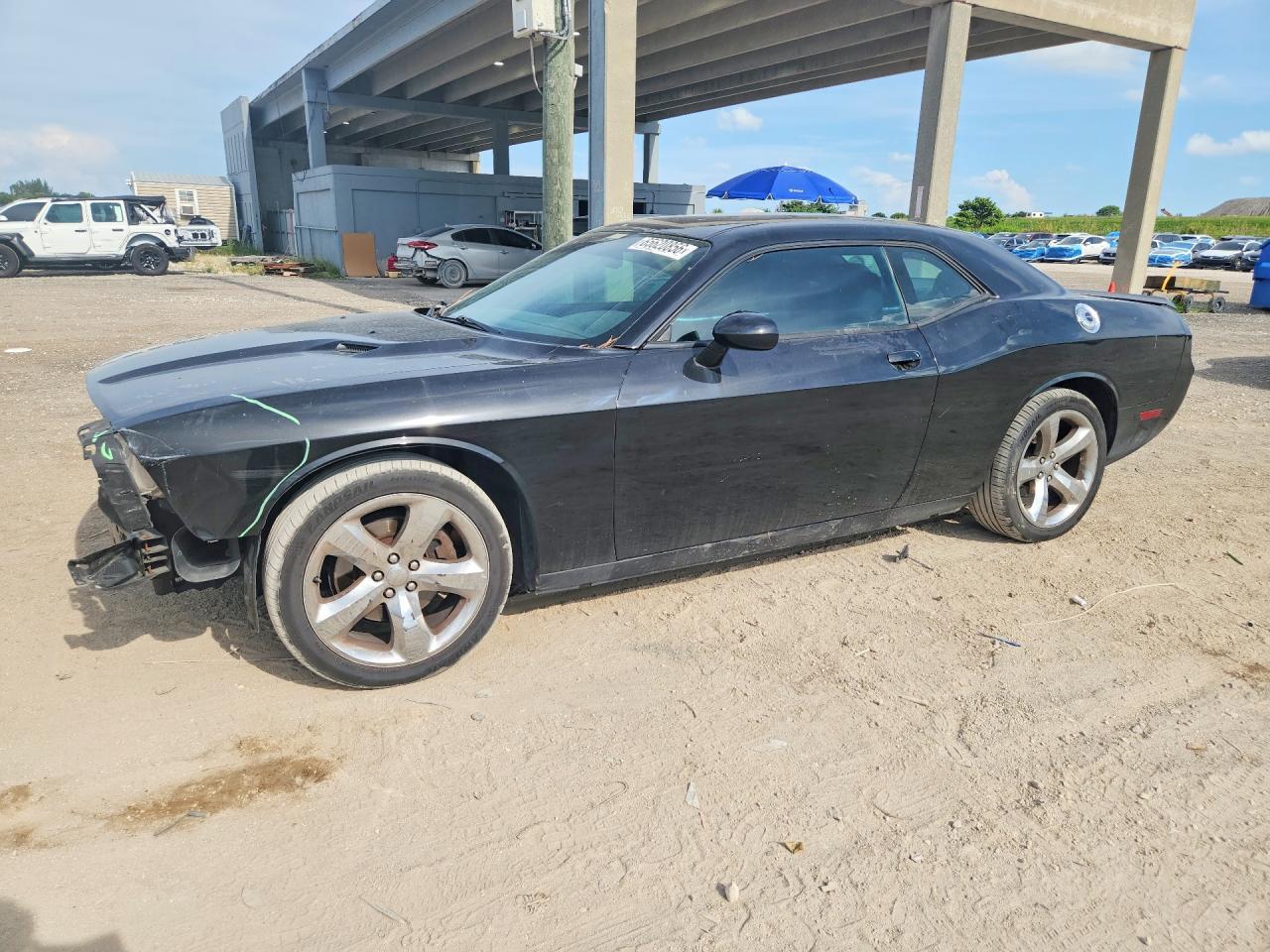 2013 Dodge Challenger Sxt - zdjęcie główne