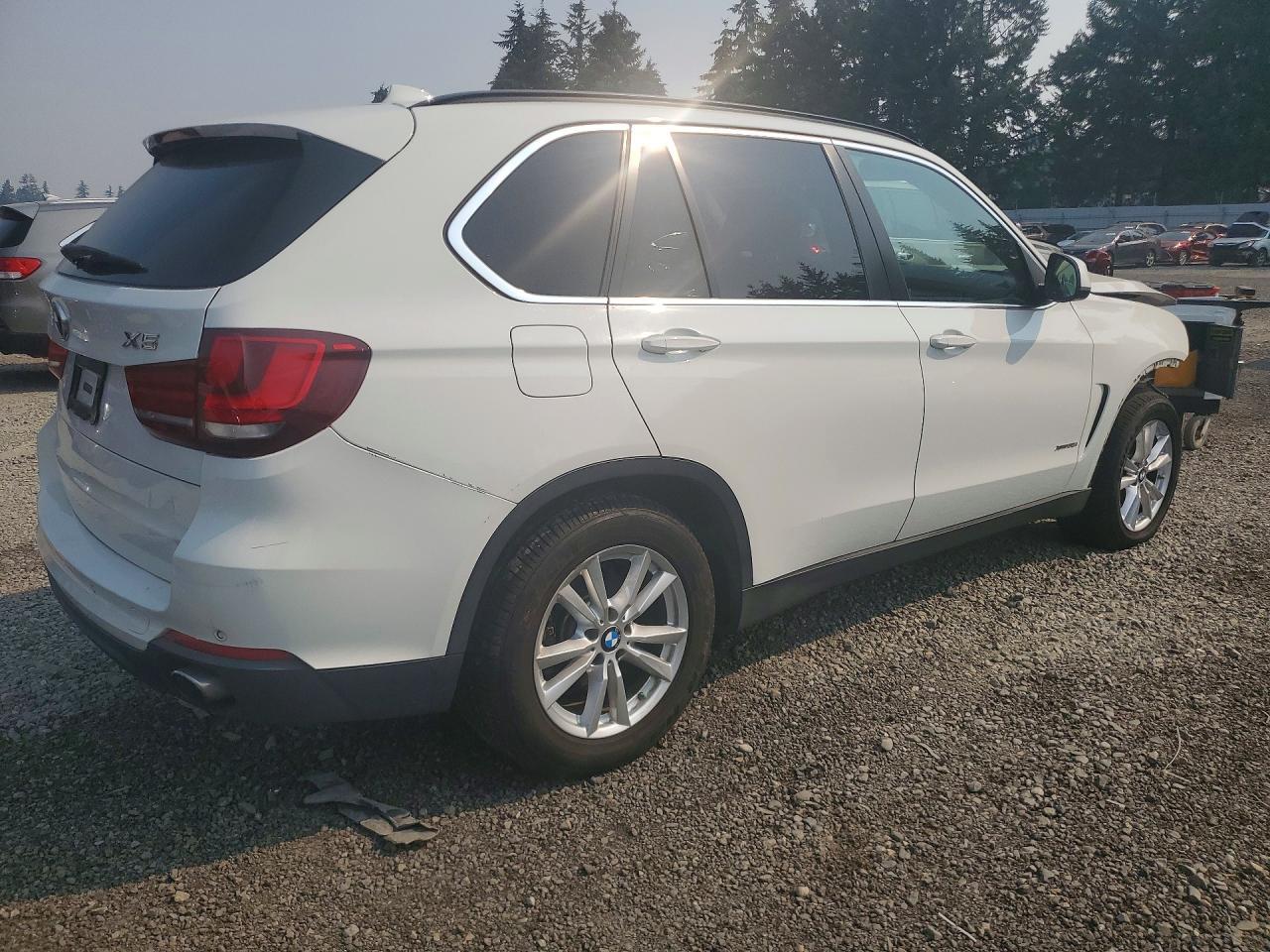 2015 BMW X5 xDrive35I - zdjęcie 3
