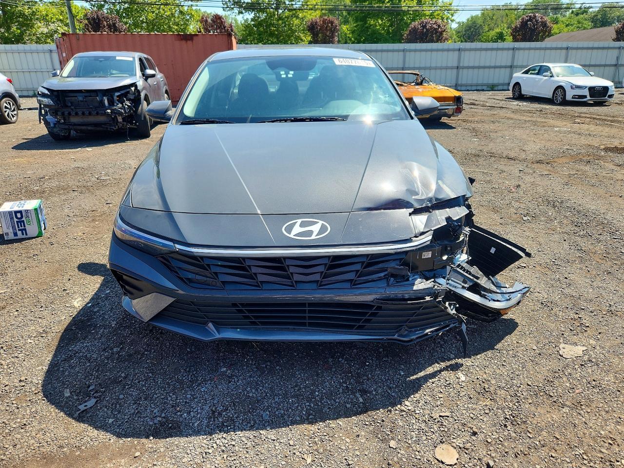 2025 Hyundai Elantra Se - zdjęcie 5