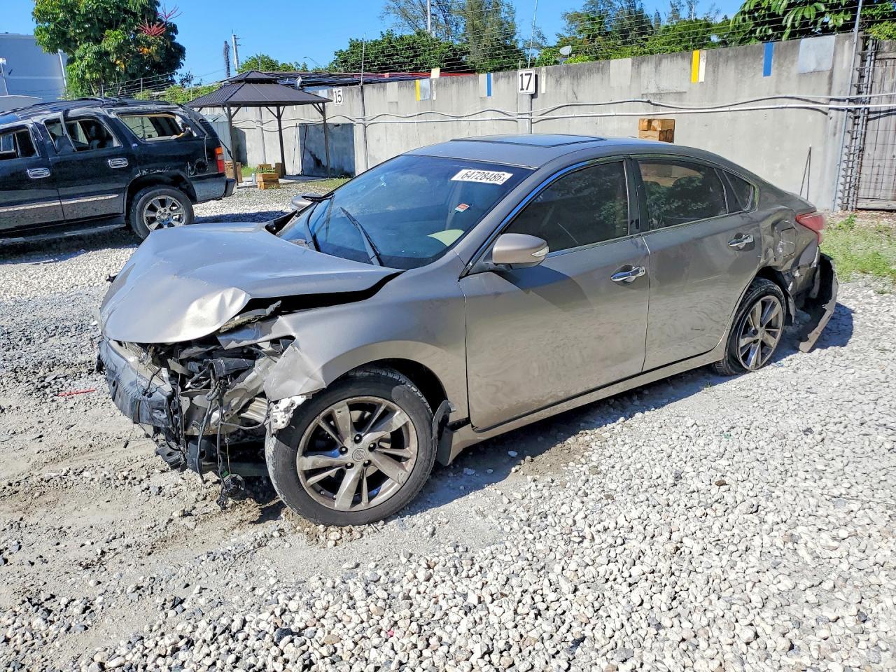 2013 Nissan Altima 2.5 - zdjęcie główne
