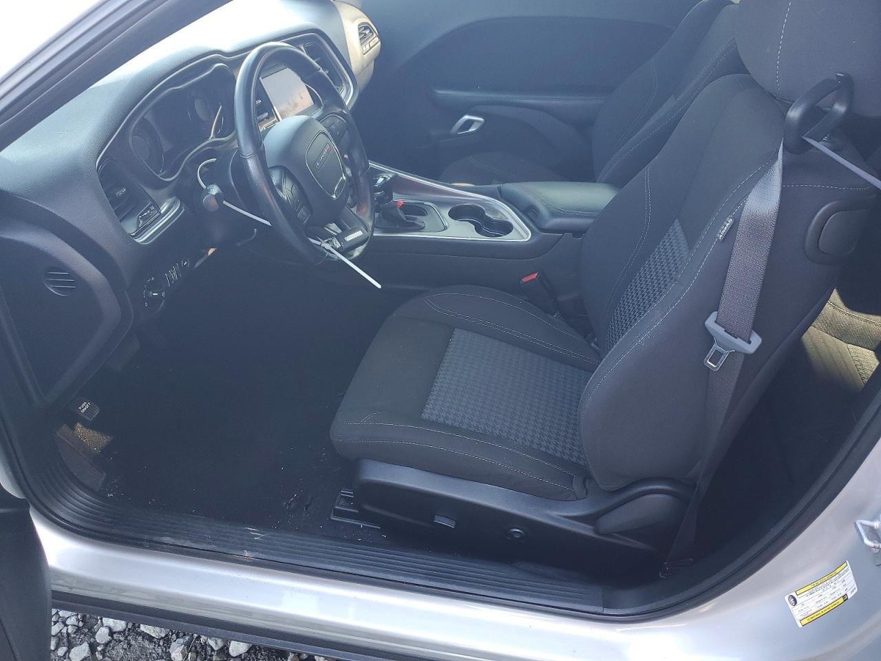2020 Dodge Challenger Sxt - zdjęcie 7