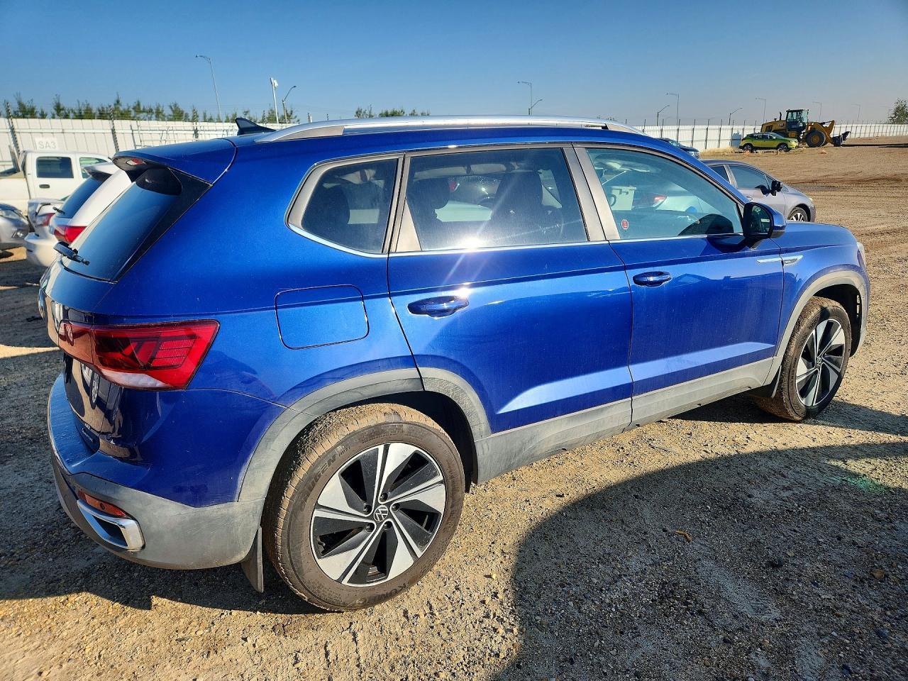 2024 Volkswagen Taos Sel - zdjęcie 3