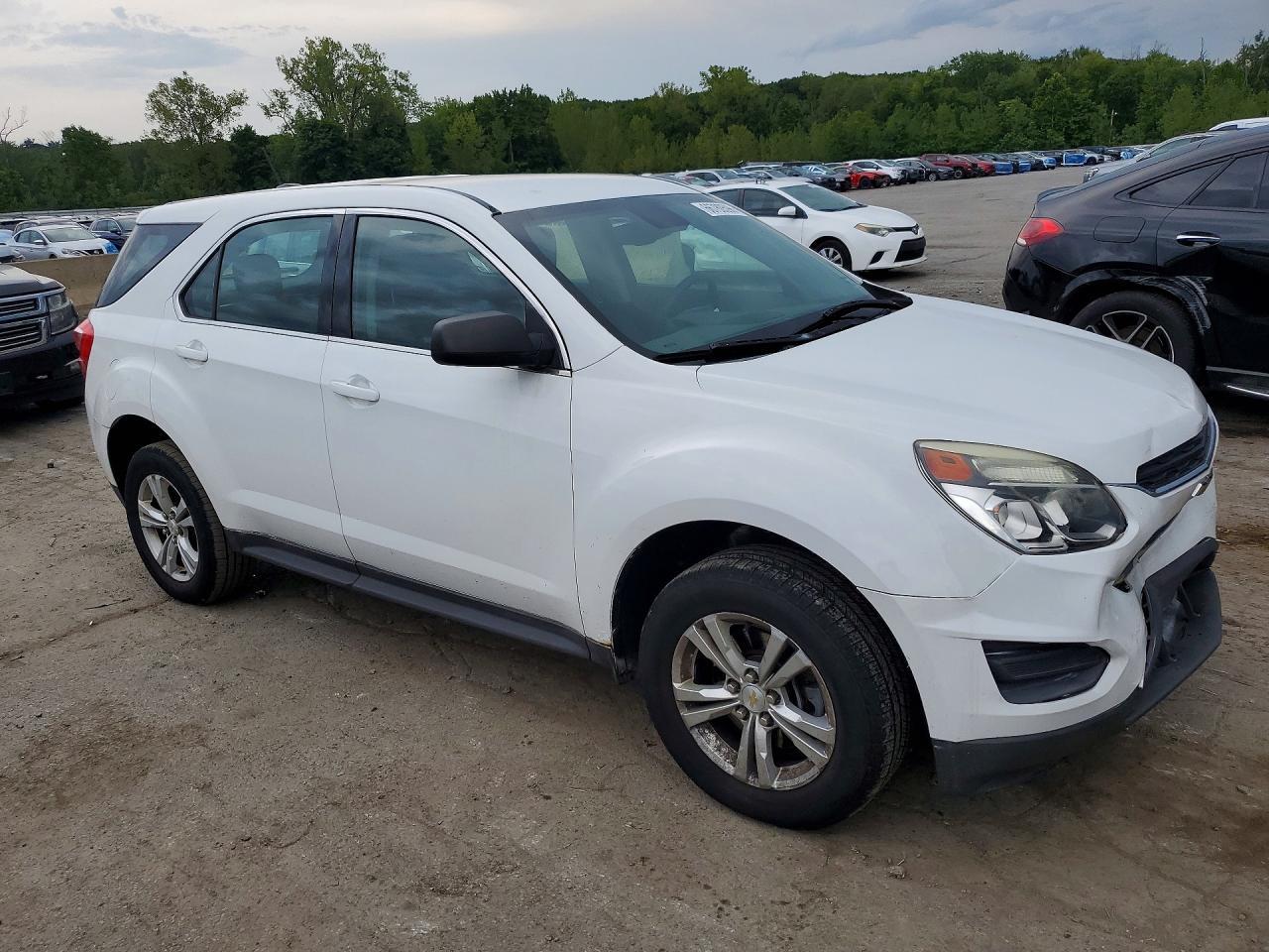 2016 Chevrolet Equinox Ls - zdjęcie 4