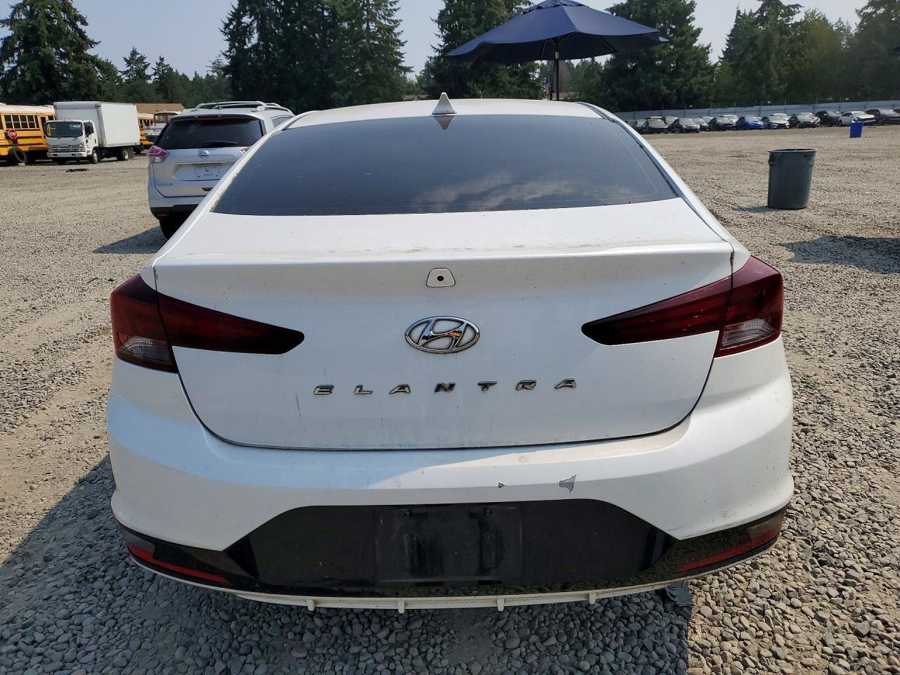 2020 Hyundai Elantra Sel - zdjęcie 6